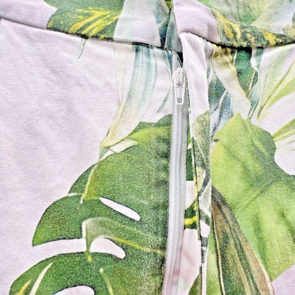 Gianni Bini green women Palm Print short hawaiia island  vacation pockets Size 4 - Picture 4 of 10